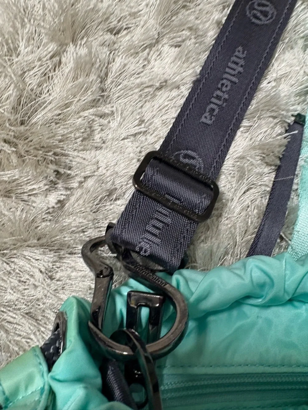 lululemon athletica Mint Teal Everyday Tote - Picture 3 of 10